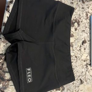 FLEO - black 3.25 size L